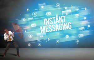 Instant Messaging: Daripada Dilarang, Lebih Baik Dikelola